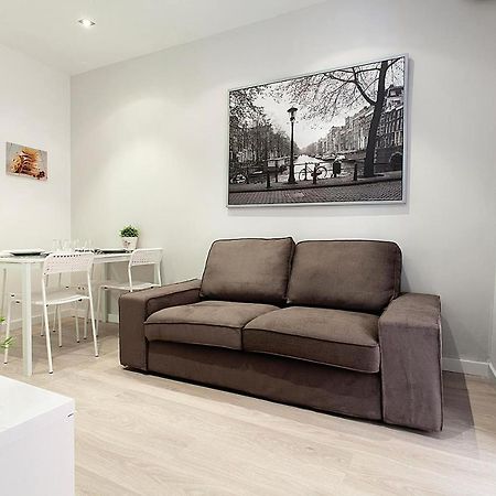 Miquel Angel - Apartments Next To Camp Nou Барселона Екстер'єр фото